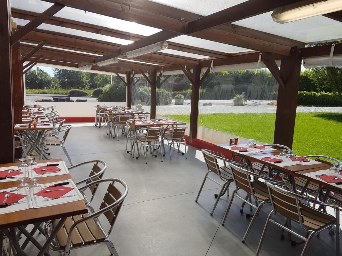Auberge Le Guinefort Lehon Екстер'єр фото