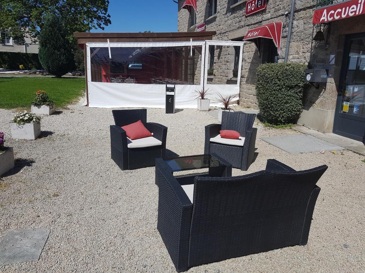 Auberge Le Guinefort Lehon Екстер'єр фото