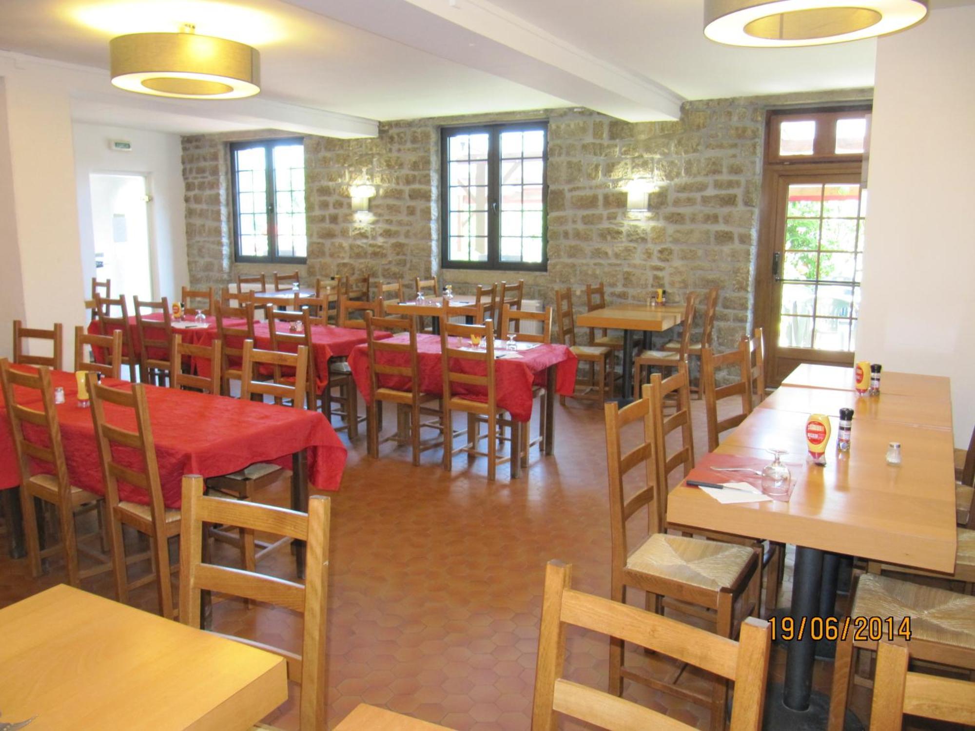 Auberge Le Guinefort Lehon Екстер'єр фото